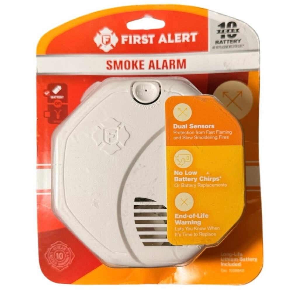 First Alert SA3210 Dual Sensor Smoke Alarm 10 Year Sealed Battery New NIP